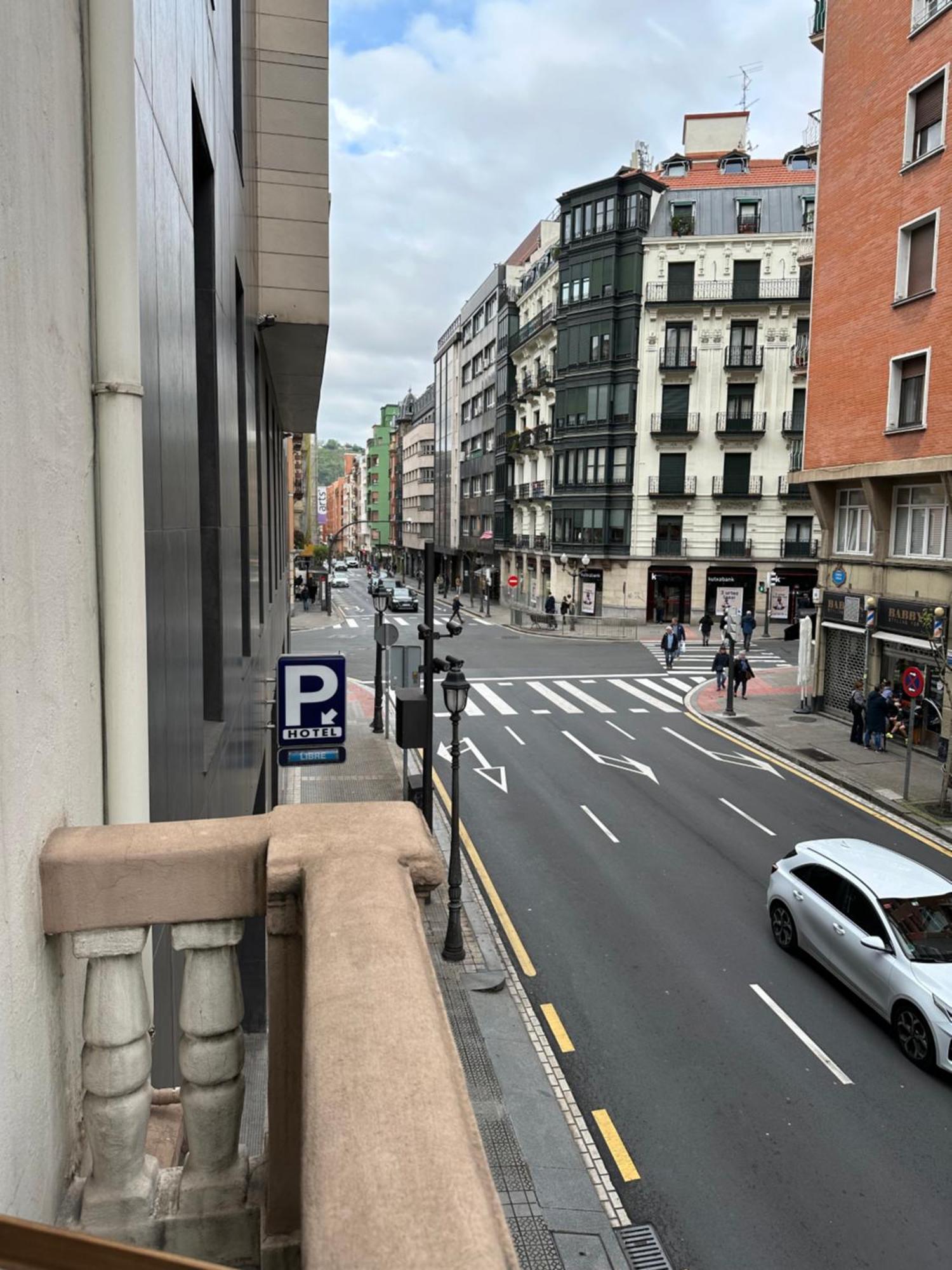 Bilbao Premium With Parking By Aston Rentals Luaran gambar